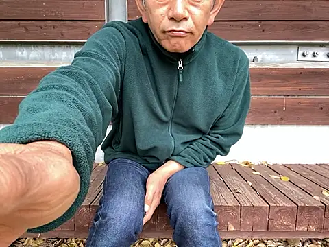 ge3noxxx online show from November 21, 2025, 3:27 am