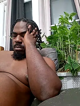 MRHANDSOME3800 online show from October 8, 2025, 5:49 am