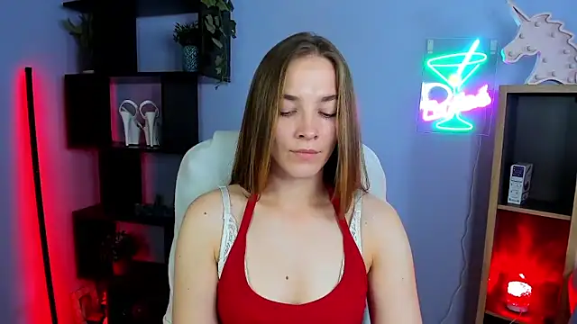 kenzie x online show from September 29, 2025, 6:40 am