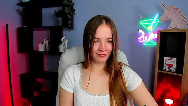 kenzie x online show from November 4, 2025, 7:40 am