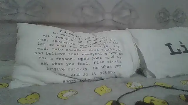 MarikaMilff online show from November 9, 2025, 1:04 am