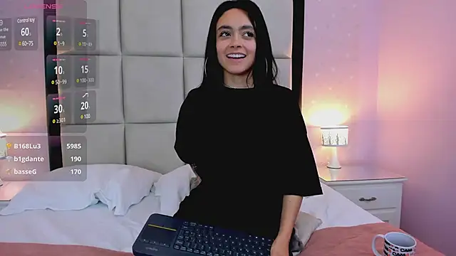 Snapshot of HannaClarrk_ chatting on February 26, 2025, 12:03 pm HannaClarrk online show from February 26, 2025, 12:03 pm