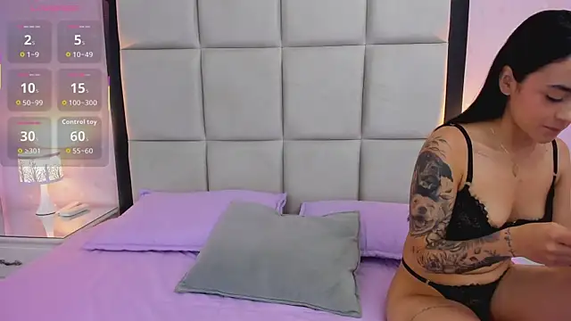 Snapshot of HannaClarrk_ chatting on November 27, 2025, 1:02 pm HannaClarrk online show from November 27, 2025, 1:02 pm