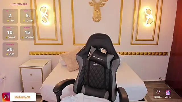 Snapshot of amor_smith_ chatting on March 18, 2025, 2:58 am amor smith online show from March 18, 2025, 2:58 am