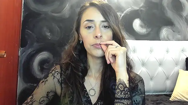 ScarletKings online show from November 18, 2025, 10:03 pm