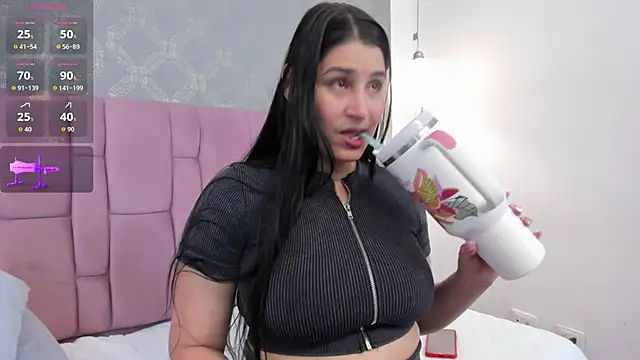 Snapshot of brithanyadams23 chatting on November 23, 2025, 3:23 pm brithanyadams23 online show from November 23, 2025, 3:23 pm