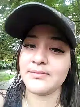 Liancy online show from December 6, 2024, 3:55 pm