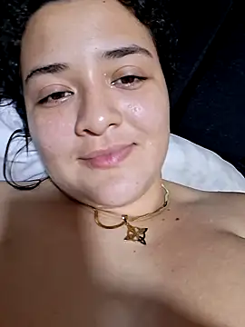 Liancy online show from October 22, 2025, 10:53 pm