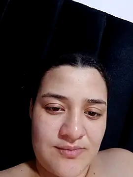 Liancy online show from April 12, 2026, 9:42 pm