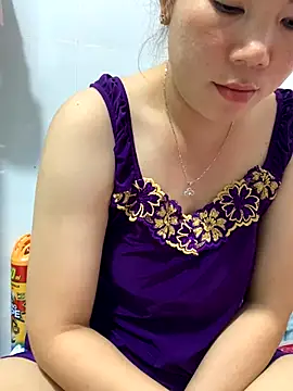 Baby-bigtits online show from September 10, 2025, 1:44 pm