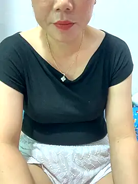 Baby-bigtits online show from September 14, 2025, 4:33 am