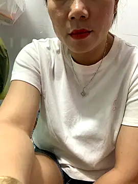 Baby-bigtits online show from September 22, 2025, 2:02 am