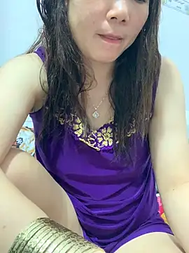 Baby-bigtits online show from October 22, 2025, 1:11 pm