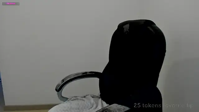 Im coco online show from February 13, 2025, 2:20 pm