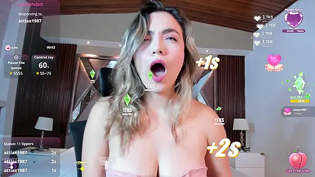 IsabellaaJoness online show from April 6, 2026, 11:22 am