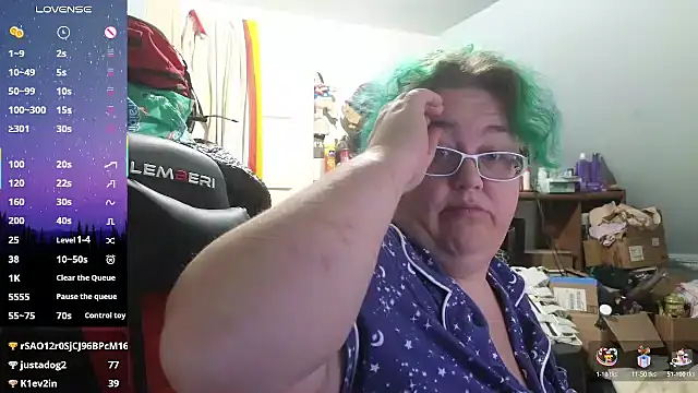 EmberCum online show from October 31, 2025, 7:31 am