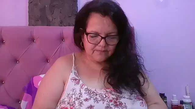 Snapshot of kassandra02 chatting on July 13, 2026, 1:36 pm kassandra02 online show from July 13, 2026, 1:36 pm