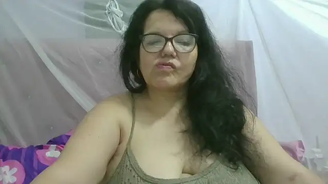 Snapshot of kassandra02 chatting on July 17, 2026, 2:07 am kassandra02 online show from July 17, 2026, 2:07 am
