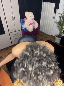 DavidfullOFlove online show from October 31, 2025, 9:16 pm