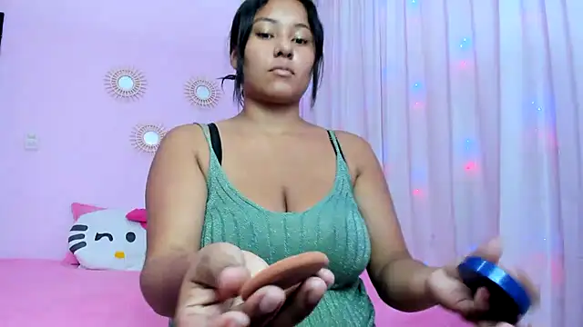 Snapshot of ariel_milk chatting on March 1, 2025, 7:04 pm ariel milk online show from March 1, 2025, 7:04 pm