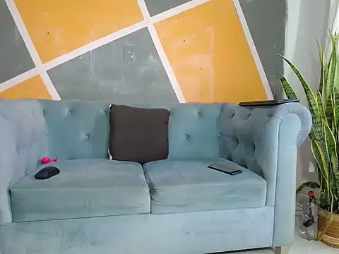 daniela starks online show from March 10, 2026, 6:13 pm