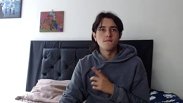 Snapshot of alex_connorr chatting on March 7, 2025, 4:44 pm alex connorr online show from March 7, 2025, 4:44 pm