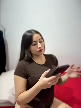 Snapshot of Sophie_spencer1 chatting on July 24, 2026, 3:59 am Sophie spencer1 online show from July 24, 2026, 3:59 am