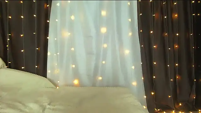 Adriana Sweet 24 online show from January 10, 2025, 1:20 pm