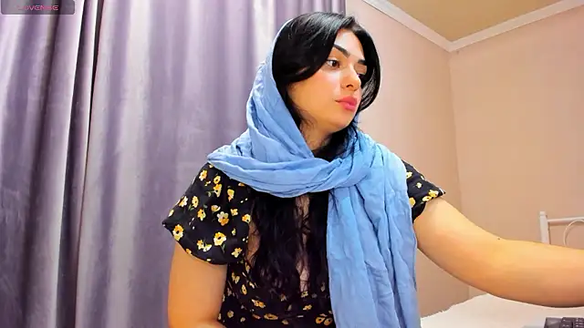  cleopattra  online show from December 4, 2024, 4:05 pm