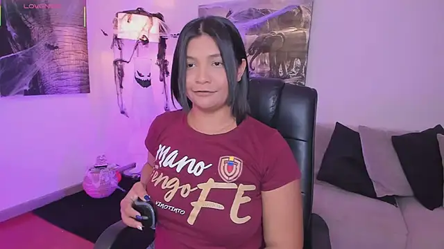 Snapshot of alaia7h chatting on October 30, 2025, 7:36 pm alaia7h online show from October 30, 2025, 7:36 pm