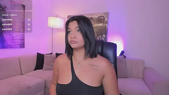 Snapshot of alaia7h chatting on November 10, 2025, 7:35 pm alaia7h online show from November 10, 2025, 7:35 pm