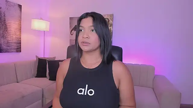 Snapshot of alaia7h chatting on November 22, 2025, 7:35 pm alaia7h online show from November 22, 2025, 7:35 pm