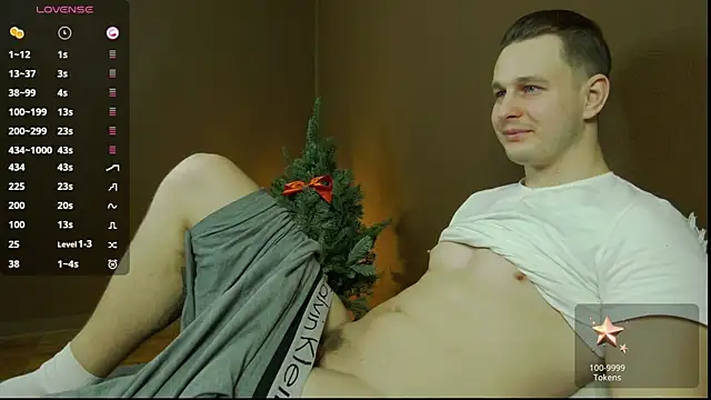 Snapshot of charlie_smiley chatting on January 4, 2025, 10:02 pm charlie smiley online show from January 4, 2025, 10:02 pm