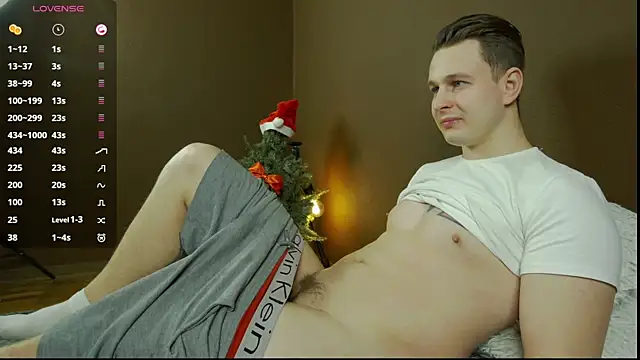 Snapshot of charlie_smiley chatting on January 13, 2025, 5:33 am charlie smiley online show from January 13, 2025, 5:33 am