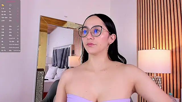 Snapshot of hazel_ross_tcw chatting on March 21, 2025, 1:12 pm hazel ross tcw online show from March 21, 2025, 1:12 pm