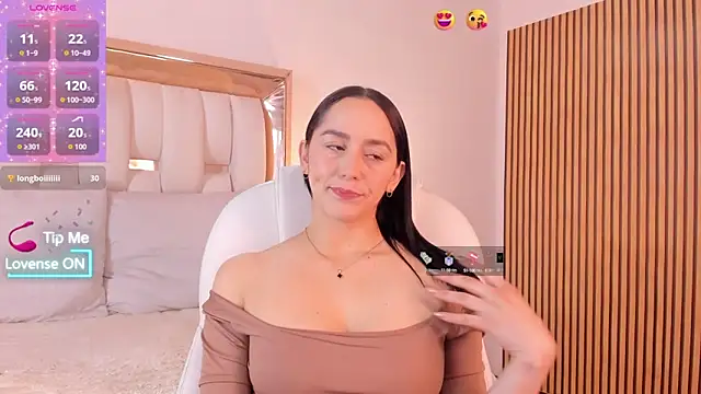 Snapshot of hazel_ross_tcw chatting on September 11, 2025, 1:11 pm hazel ross tcw online show from September 11, 2025, 1:11 pm