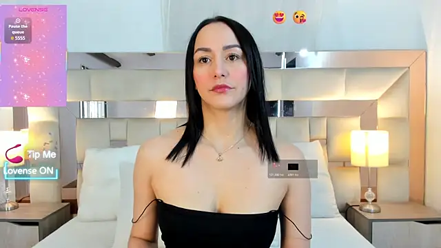 hazel ross tcw online show from May 28, 2026, 2:47 pm