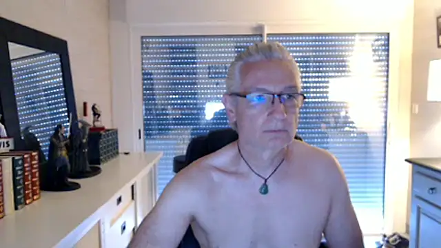 Snapshot of Goduleur69 chatting on May 26, 2026, 12:45 pm Goduleur69 online show from May 26, 2026, 12:45 pm