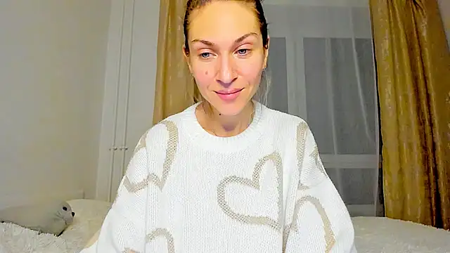 Mona Cruz online show from March 15, 2025, 7:16 pm