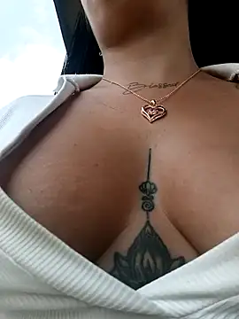 Freyja300 online show from January 14, 2025, 6:49 pm