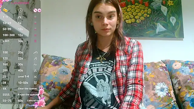 Sophie Bell online show from December 14, 2024, 10:18 pm