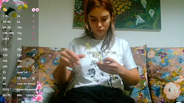 Sophie Bell online show from December 26, 2024, 7:38 pm