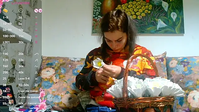 Sophie Bell online show from December 28, 2024, 8:25 pm