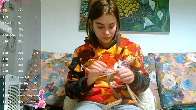 Sophie Bell online show from January 3, 2025, 10:29 pm