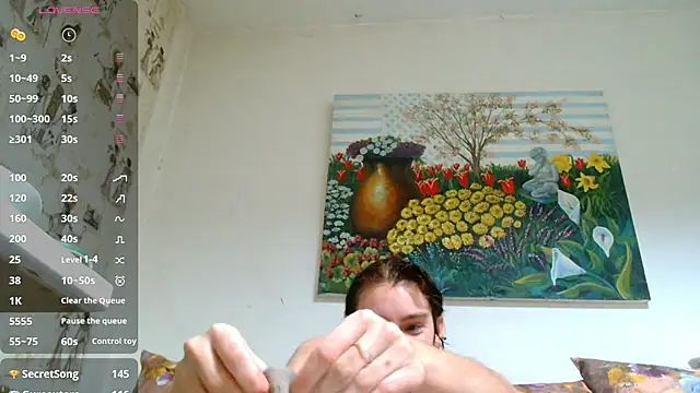 Sophie Bell online show from February 19, 2025, 7:48 pm