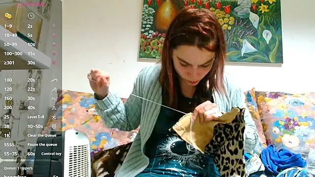 Sophie Bell online show from March 7, 2025, 5:17 pm