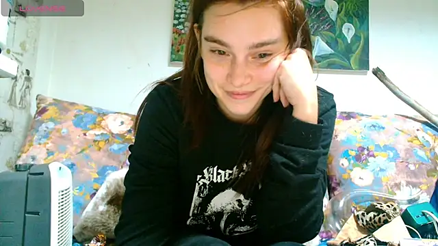 Sophie Bell online show from March 15, 2025, 5:48 pm