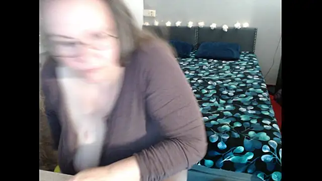 Sweetboobs online show from November 20, 2025, 7:57 pm