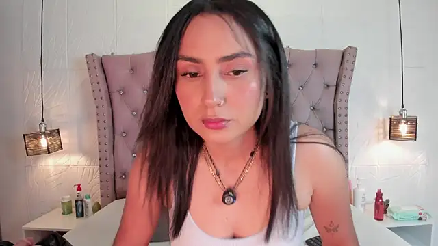 Snapshot of lia_sofiia chatting on April 17, 2026, 9:23 am lia sofiia online show from April 17, 2026, 9:23 am