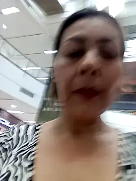 Snapshot of Mia-funny20 chatting on February 3, 2025, 8:35 pm Mia-funny20 online show from February 3, 2025, 8:35 pm